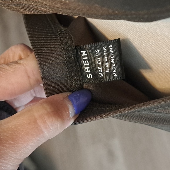 BUY 4 $38....NWOT SHEIN SKIRT AND TOP SET SIZE LARGE - Picture 6 of 7